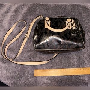 Michael Kors Crossbody